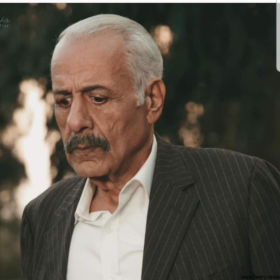 جلد على عظم .. إطلالة أيمن زيدان تبكي المعجبين