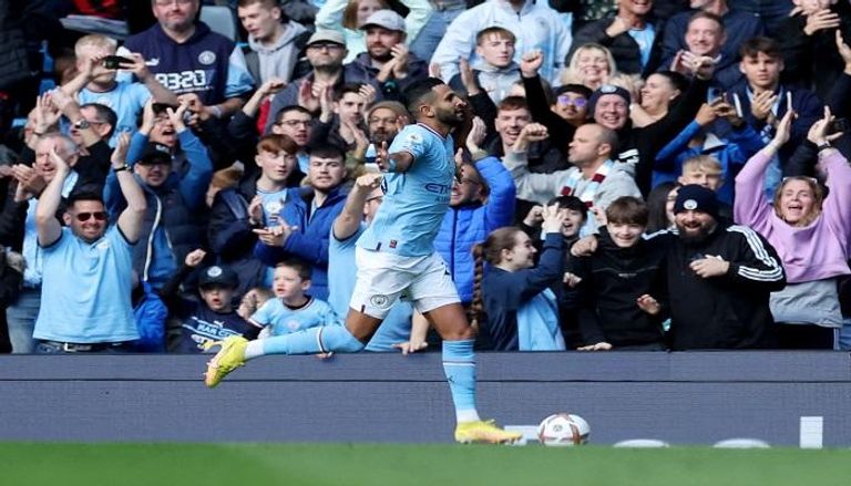 مان سيتي ضد ساوثهامبتون .. مانشستر سيتي يتصدر الدوري الإنجليزي مؤقتاً 