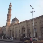أطلق مستخدمو موقع التواصل حملة لإزالة الكلمات المسيئة المضافة إلى مسجد السيدة زينب على جوجل