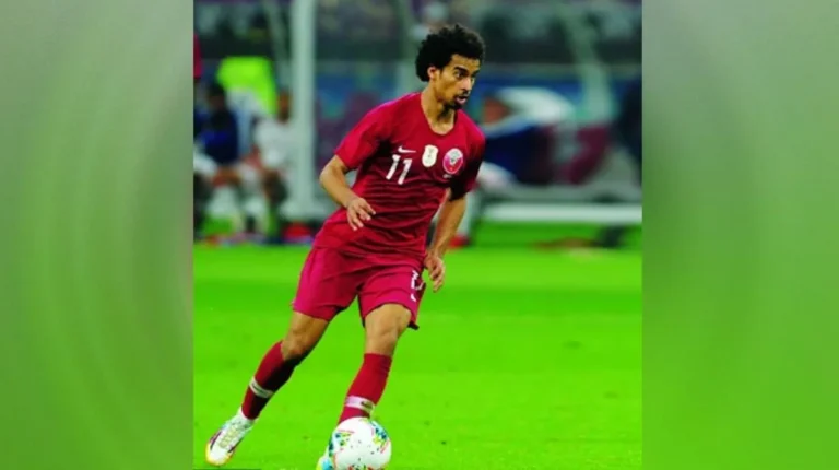 جمال الشريف يجيب عن خبر حرمان أكرم عفيف من ركلة الجزاء أمام السنغال كعقوبة له
