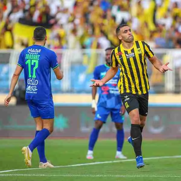 هاتريك حمدالله يدفع الاتحاد إلى الصدارة