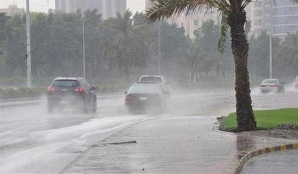 المركز الوطني للأرصاد يحذر من أمطار غزيرة ورياح هابطة فى 6 مناطق سعودية