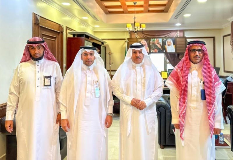 محافظ أملج