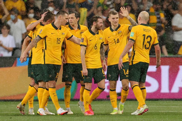 منتخب أستراليا يتأهل لدور الـ16 بفوز صعب على سوريا