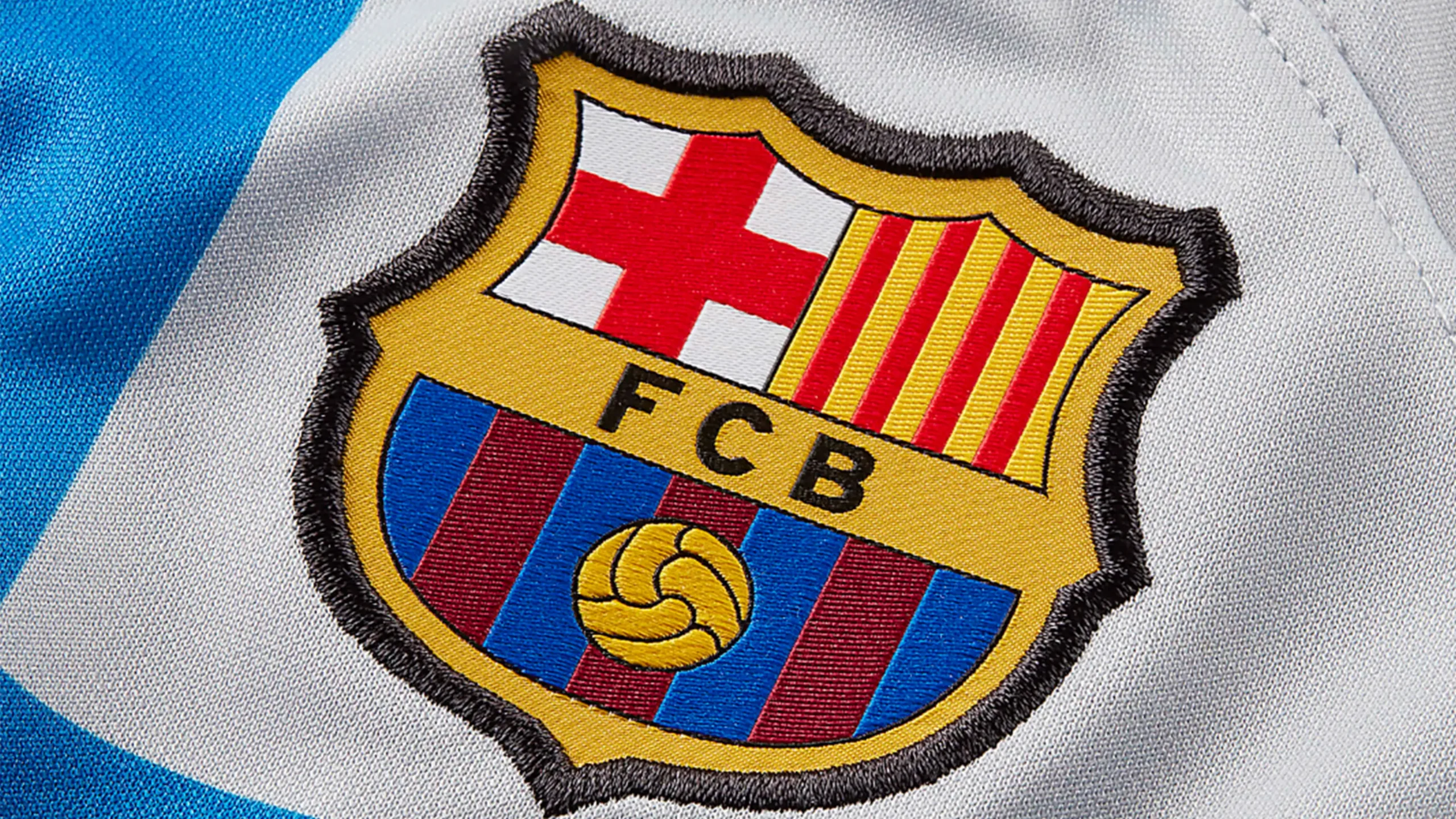 برشلونة يهيمن على تاريخ مواجهات نابولي قبل موقعة دوري أبطال أوروبا