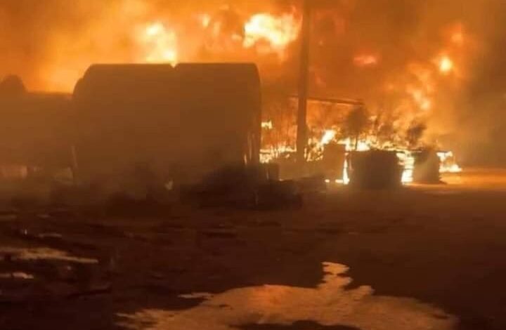 حريق مخزن الأعمال الكهربائية في طرابلس: متعمد لإخفاء اختلاسات بقيمة 179 مليون يورو
