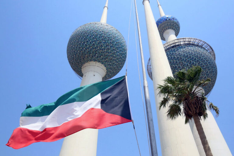 الكويت: تشكيل حكومة جديدة برئاسة الشيخ أحمد عبدالله الأحمد الصباح