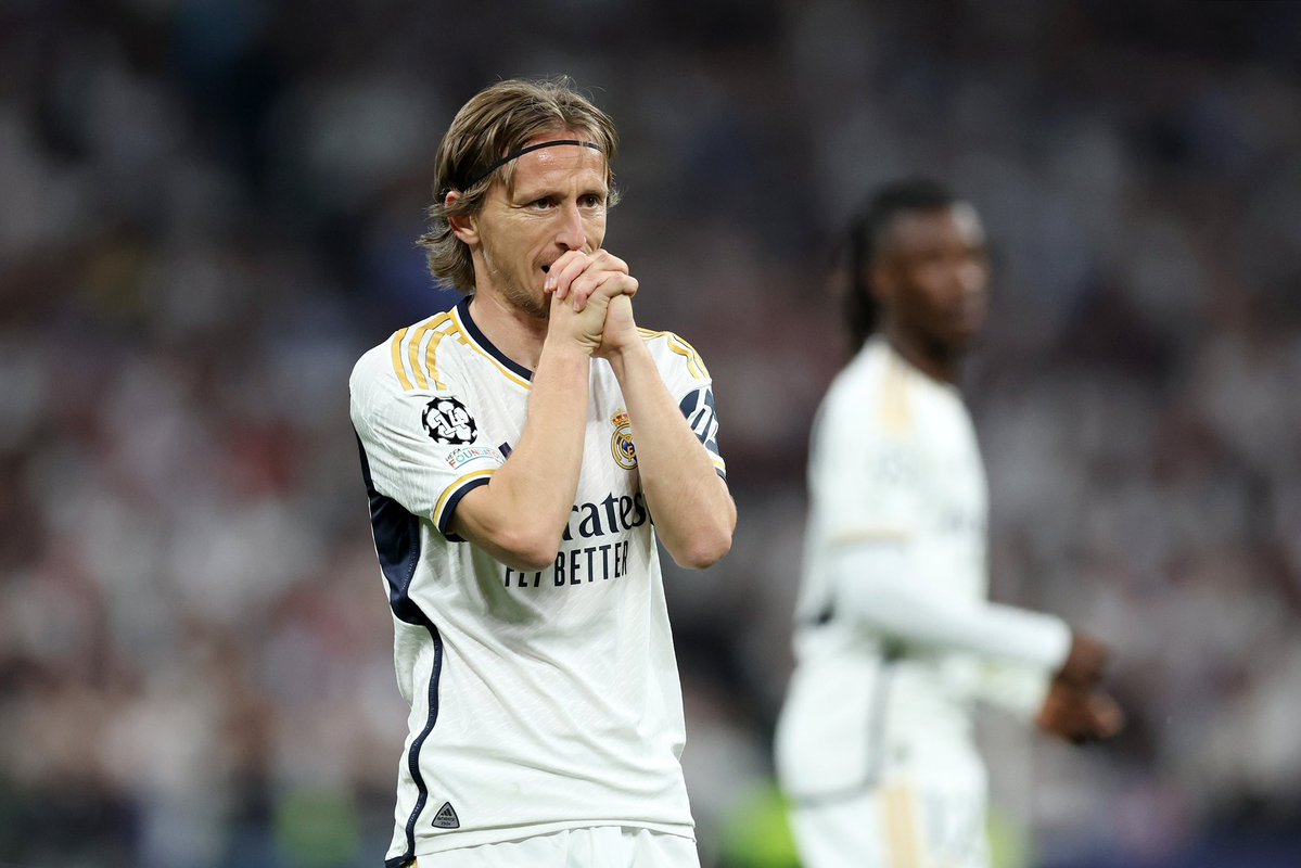 مستقبل لوكا مودريتش مع ريال مدريد: ضبابية تحوم حول استمراره 1 لوكا مودريتش